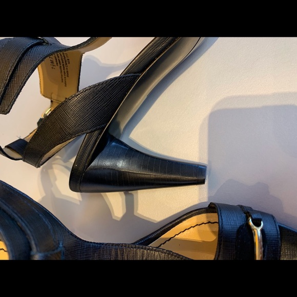 Nine West brand new black sandals - Picture 2 of 5